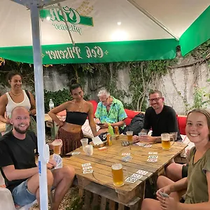 Hostel Adriatic, Vlorë